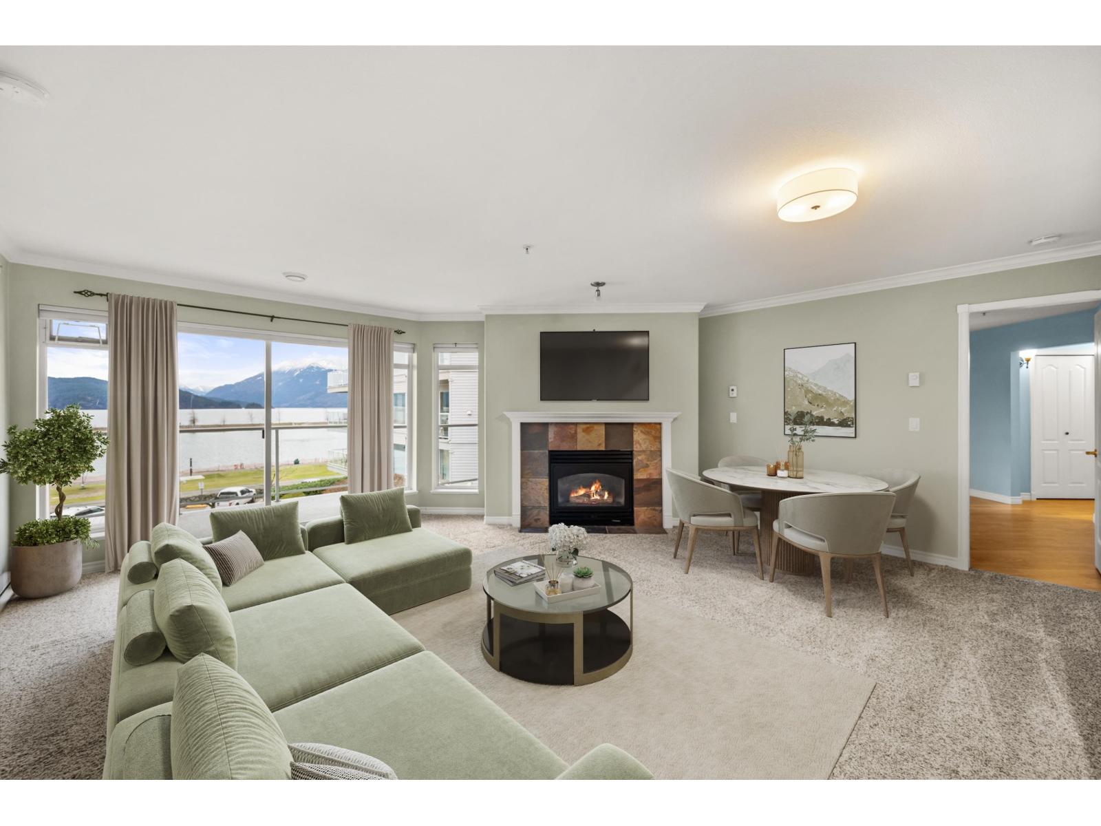 309 328 ESPLANADE AVENUE, Harrison Hot Springs, Harrison Hot Springs