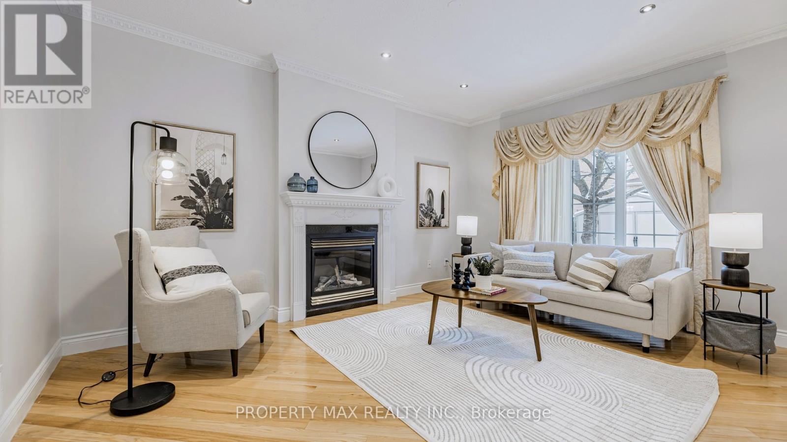 48 ELMRILL ROAD - Photo 4 of 47, Markham (Berczy), Ontario