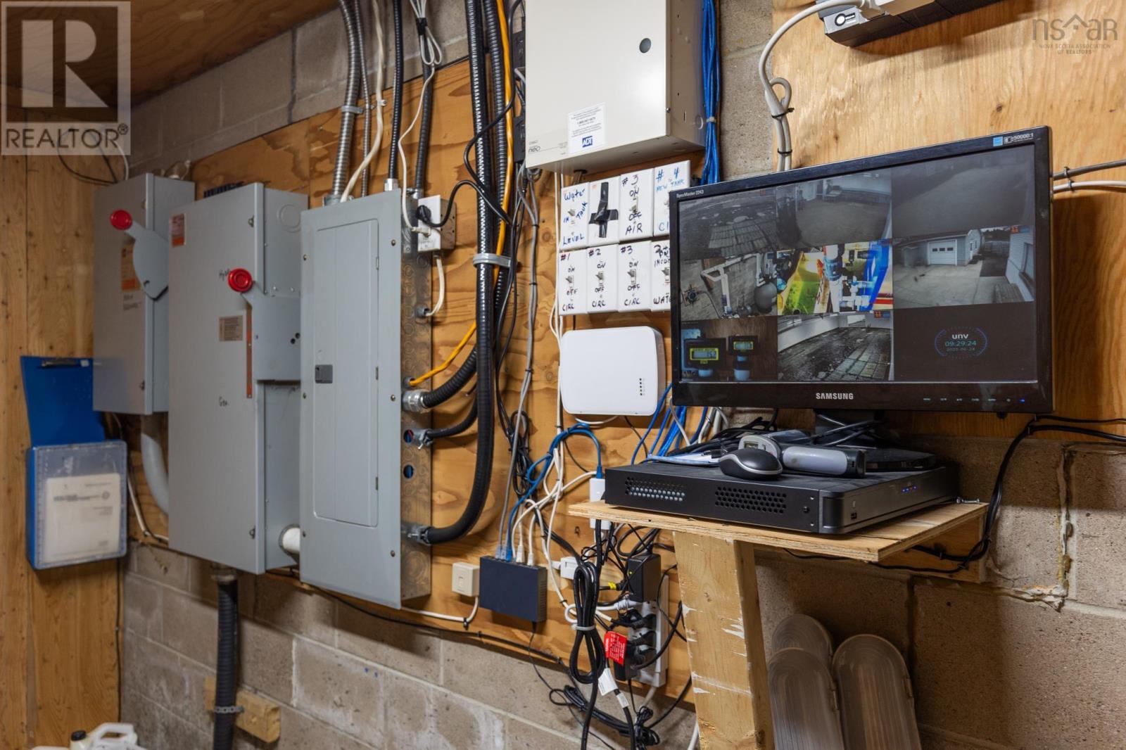 Property 29 of 36 of 39 Prospect Point Road