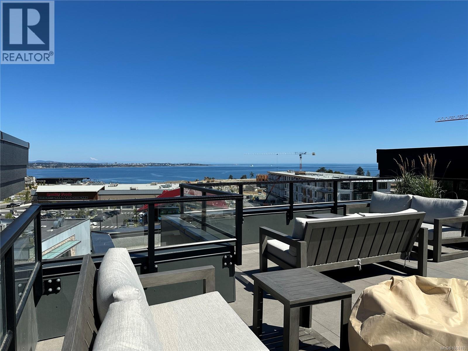 102 3564 A Ryder Hesjedal Way, Colwood