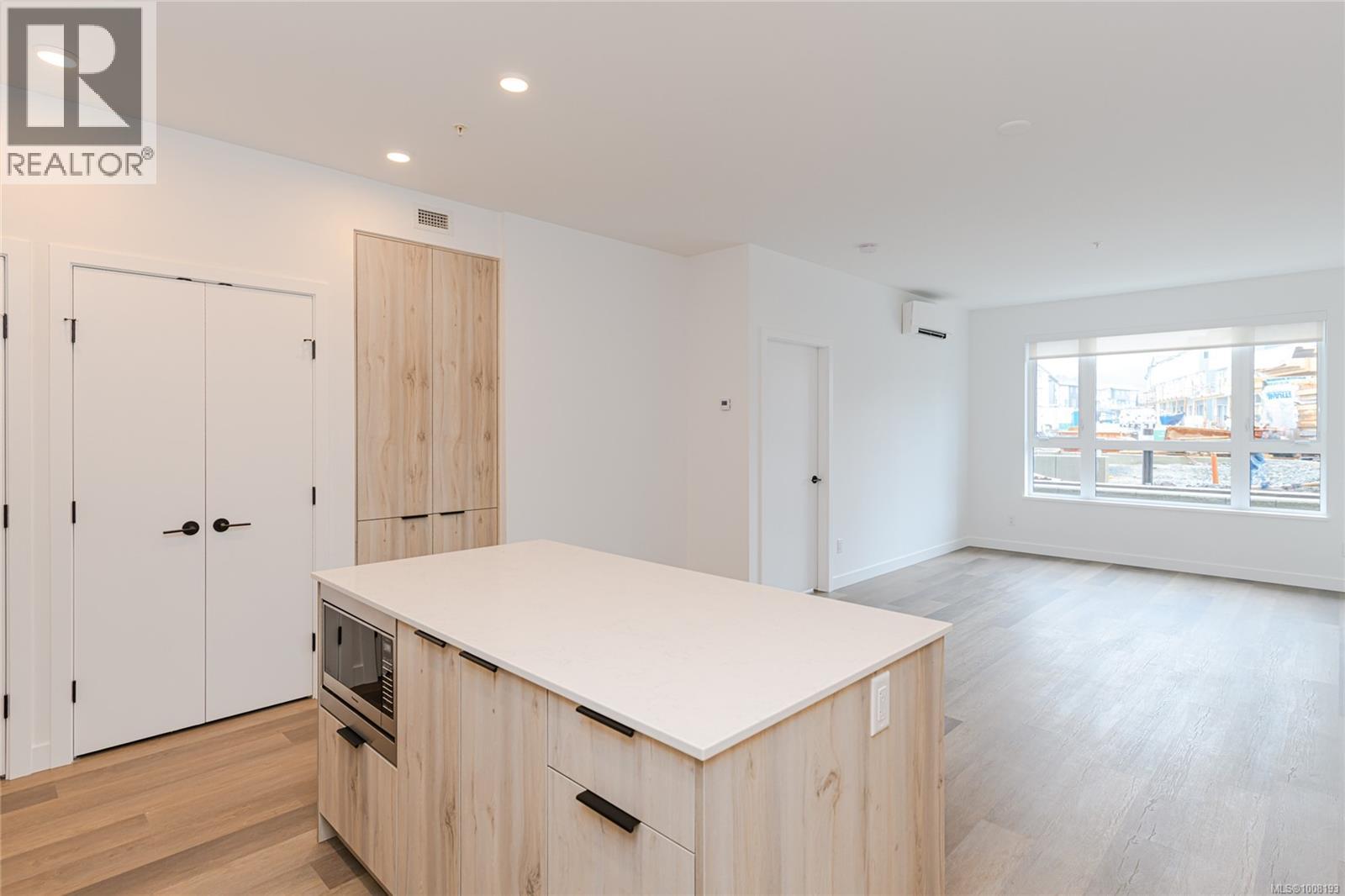 102 3564 A Ryder Hesjedal Way, Colwood