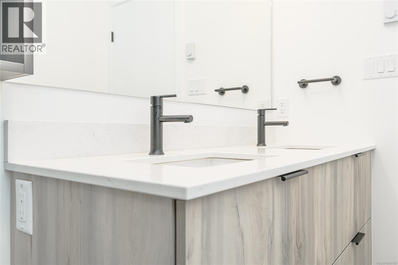 102 3564 A Ryder Hesjedal Way, Colwood