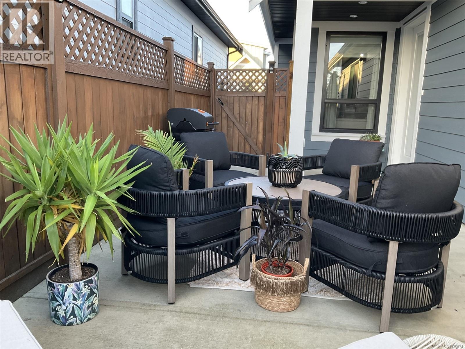 682 BRIARWOOD DR - 31