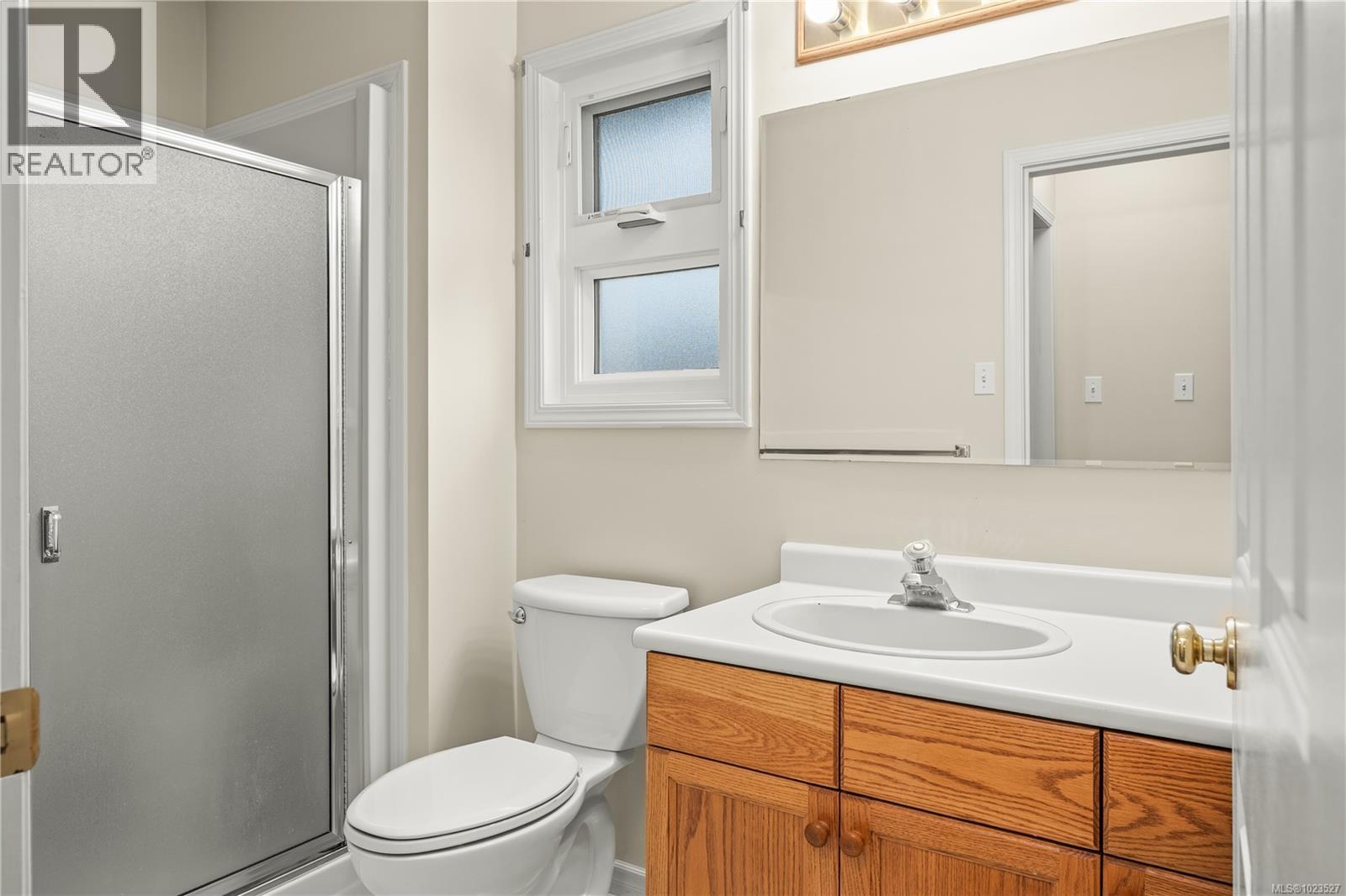 119 240 Stanford Ave E, Parksville