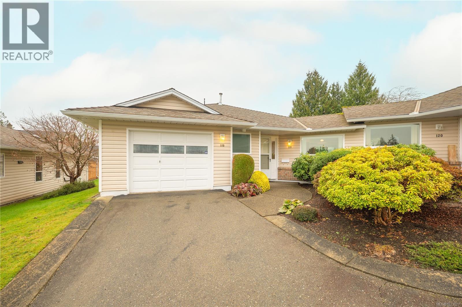 119 240 Stanford Ave E, Parksville