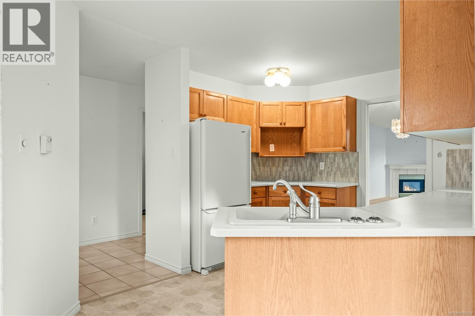 119 240 Stanford Ave E, Parksville