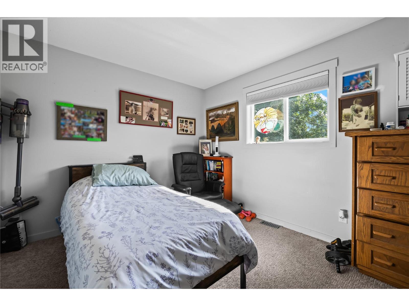  1319 Belaire Avenue, Kelowna