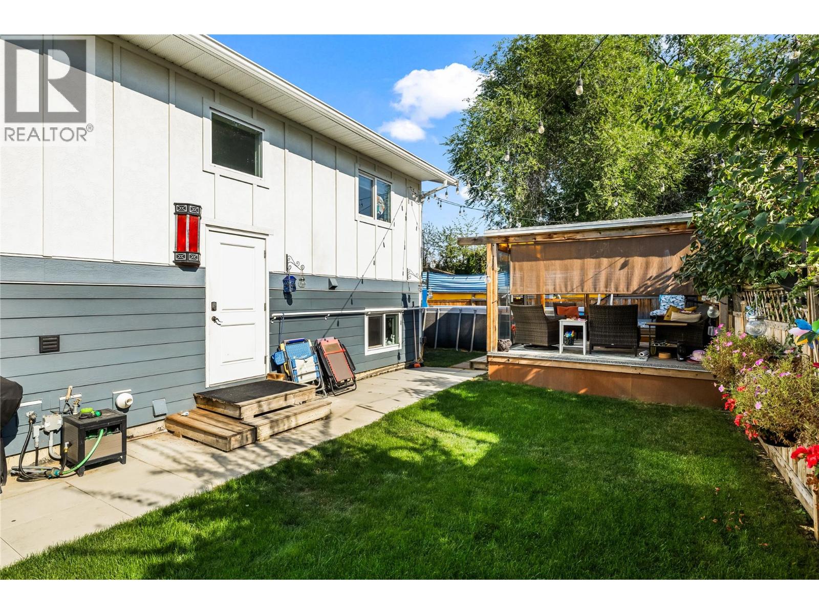  1319 Belaire Avenue, Kelowna