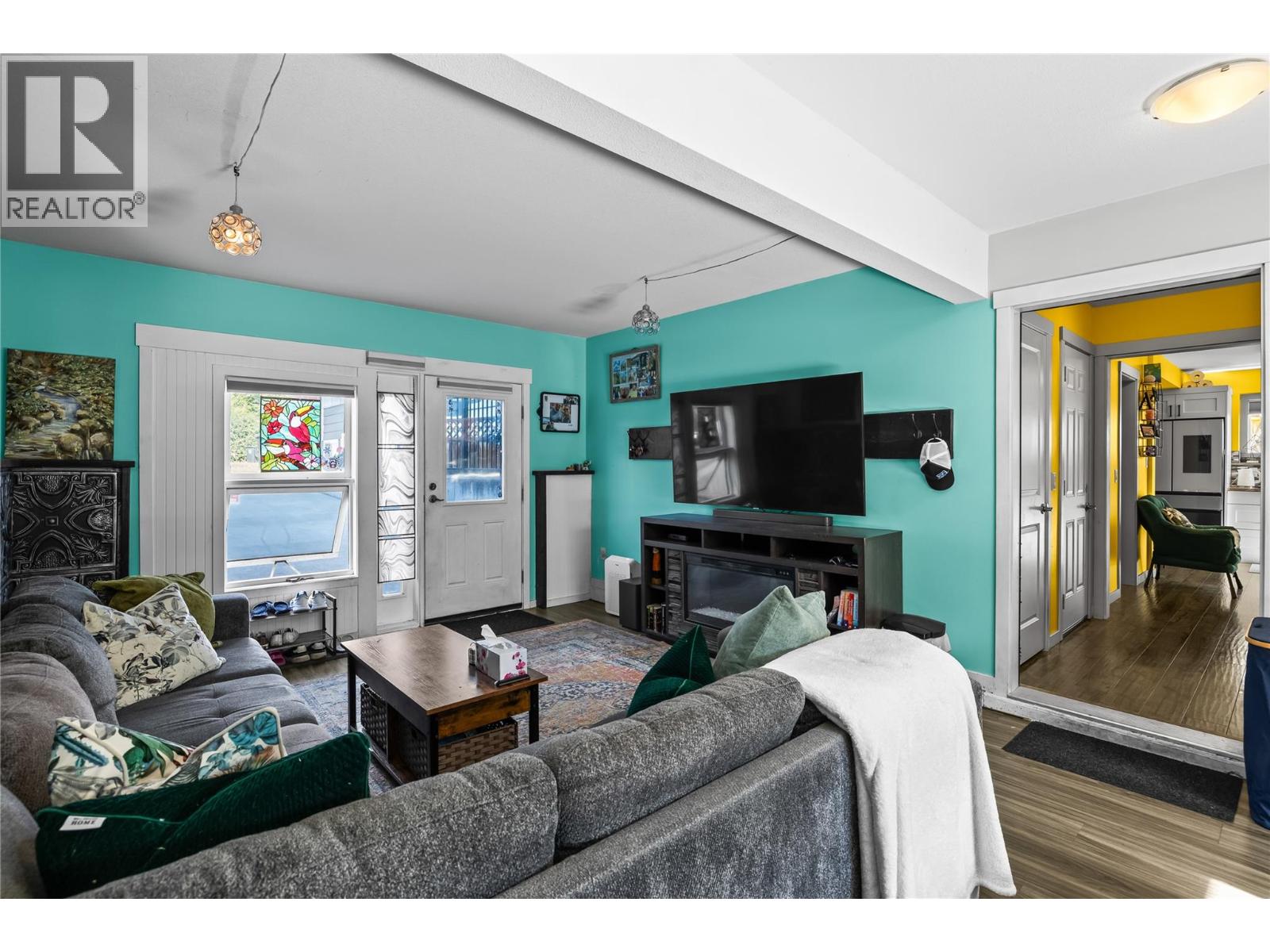  1319 Belaire Avenue, Kelowna