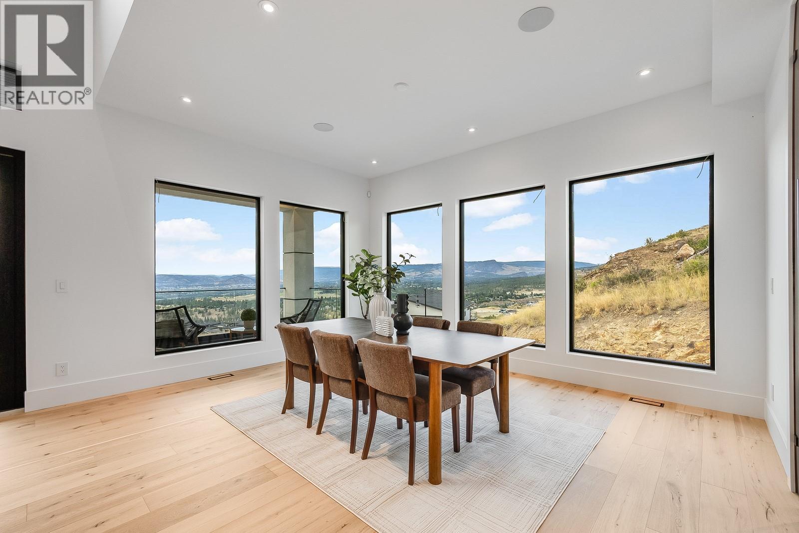  1122 Pearcy Court, Kelowna