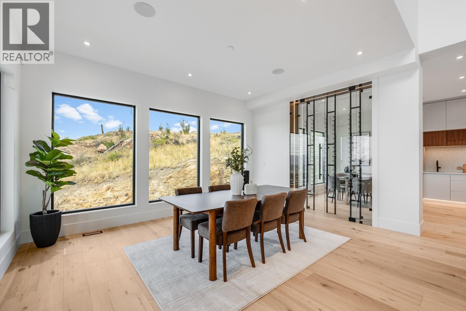  1122 Pearcy Court, Kelowna