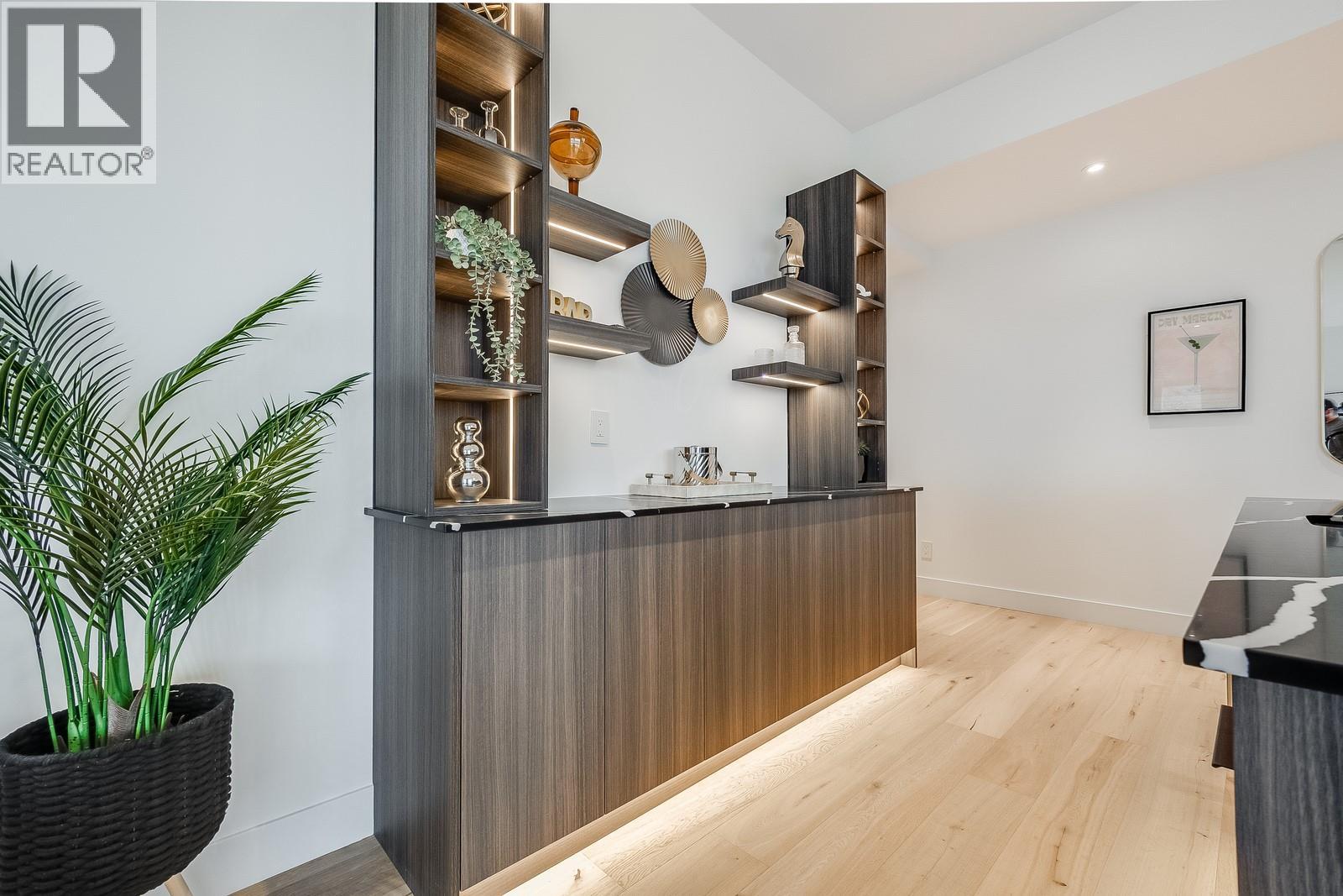  1122 Pearcy Court, Kelowna