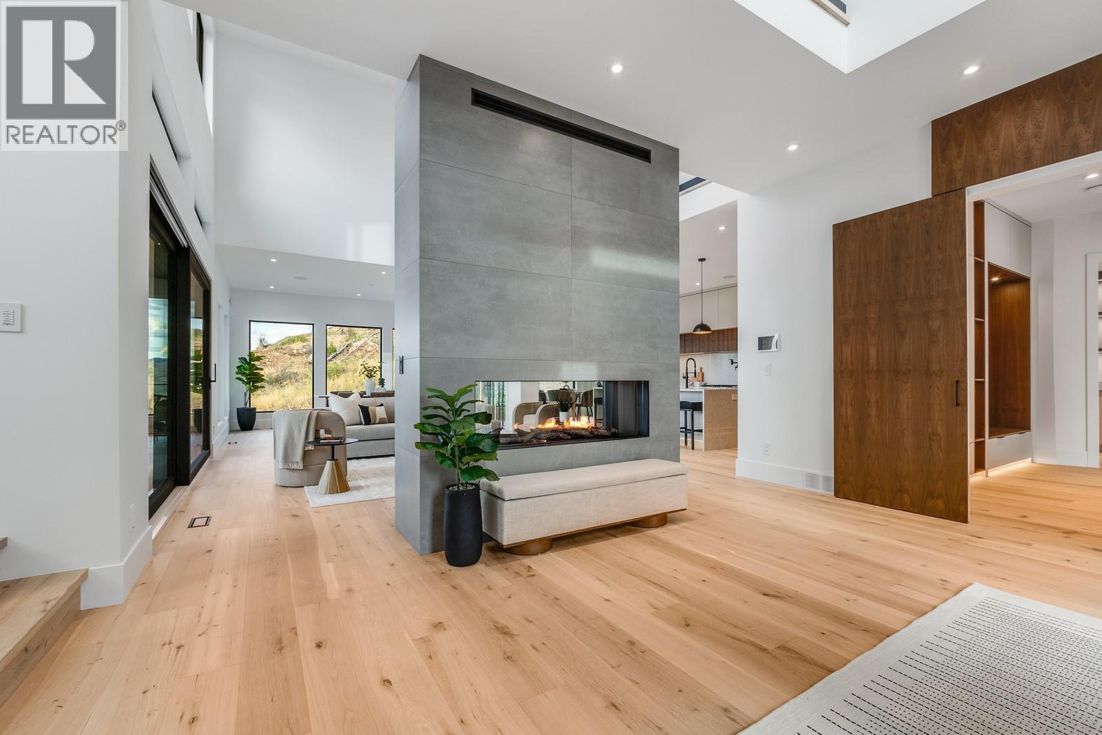  1122 Pearcy Court, Kelowna