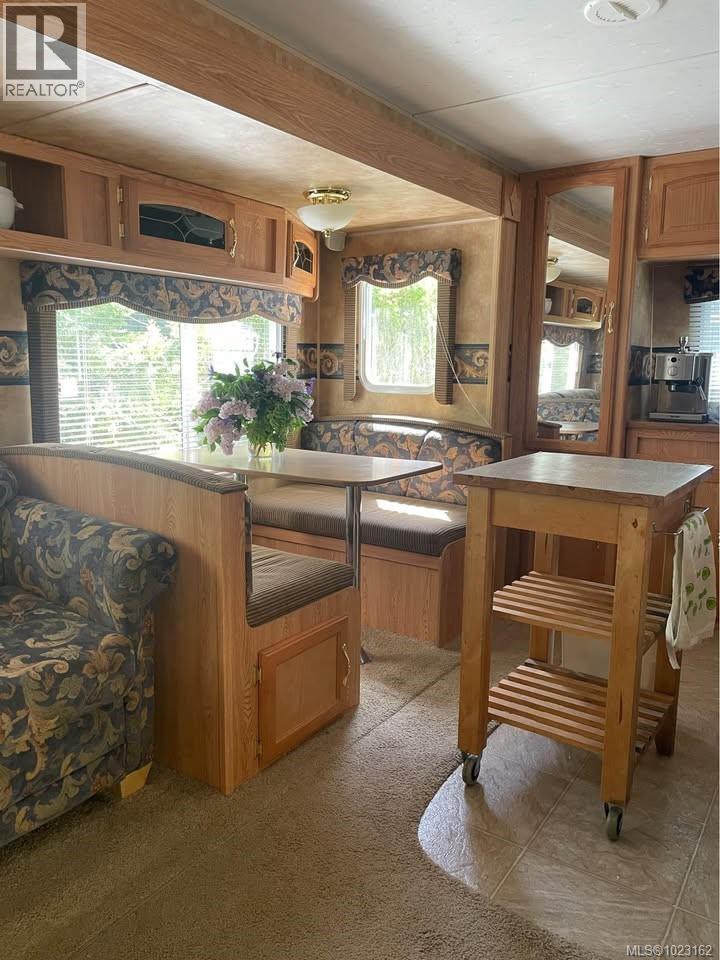 E5 2650 Turnbull Rd, Qualicum Beach