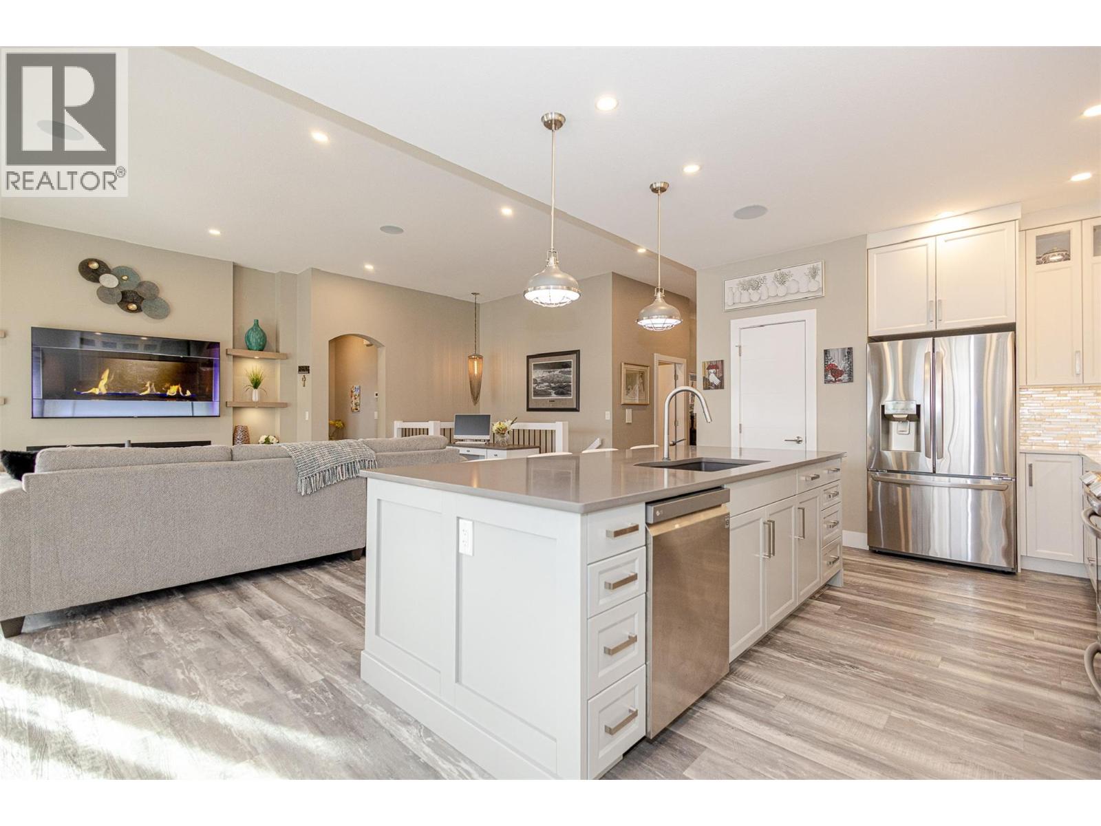  1077 Loseth Drive, Kelowna