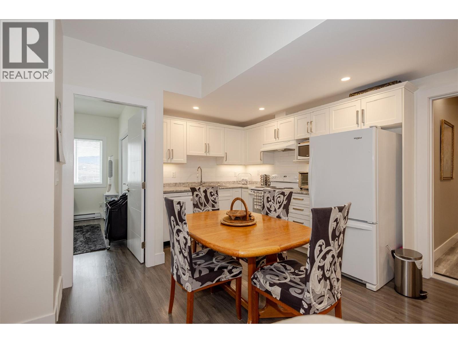  1077 Loseth Drive, Kelowna