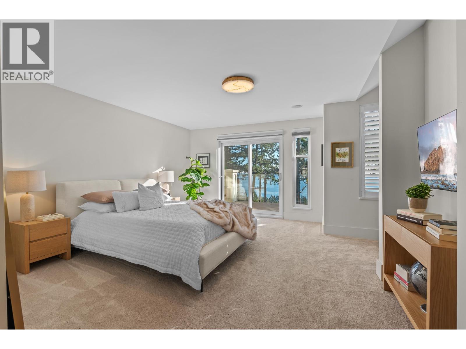 8 5110 ALDERFEILD PLACE, West Vancouver