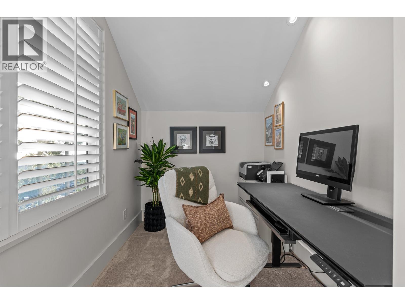 8 5110 ALDERFEILD PLACE, West Vancouver