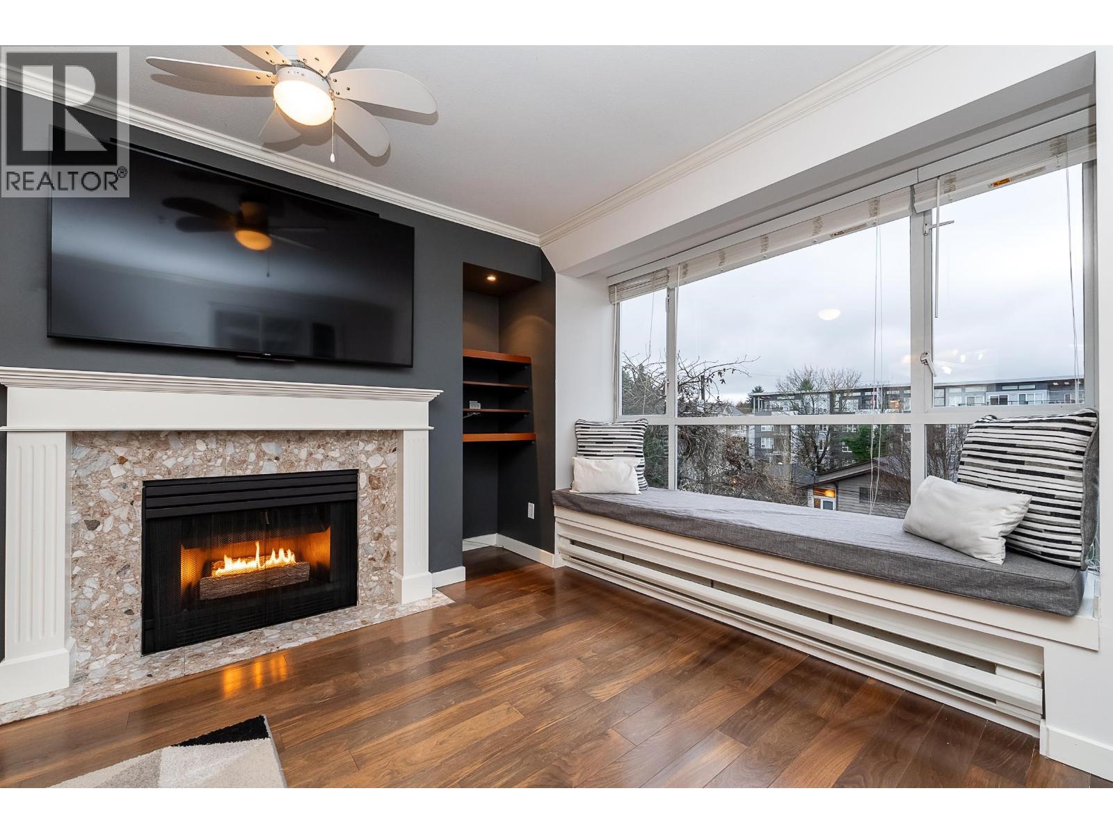 305 2340 HAWTHORNE AVENUE, Port Coquitlam
