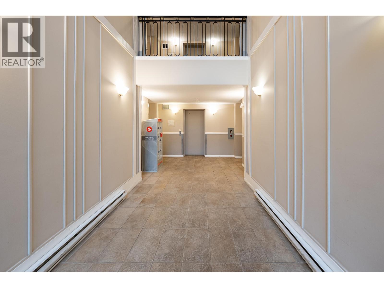 305 2340 HAWTHORNE AVENUE, Port Coquitlam