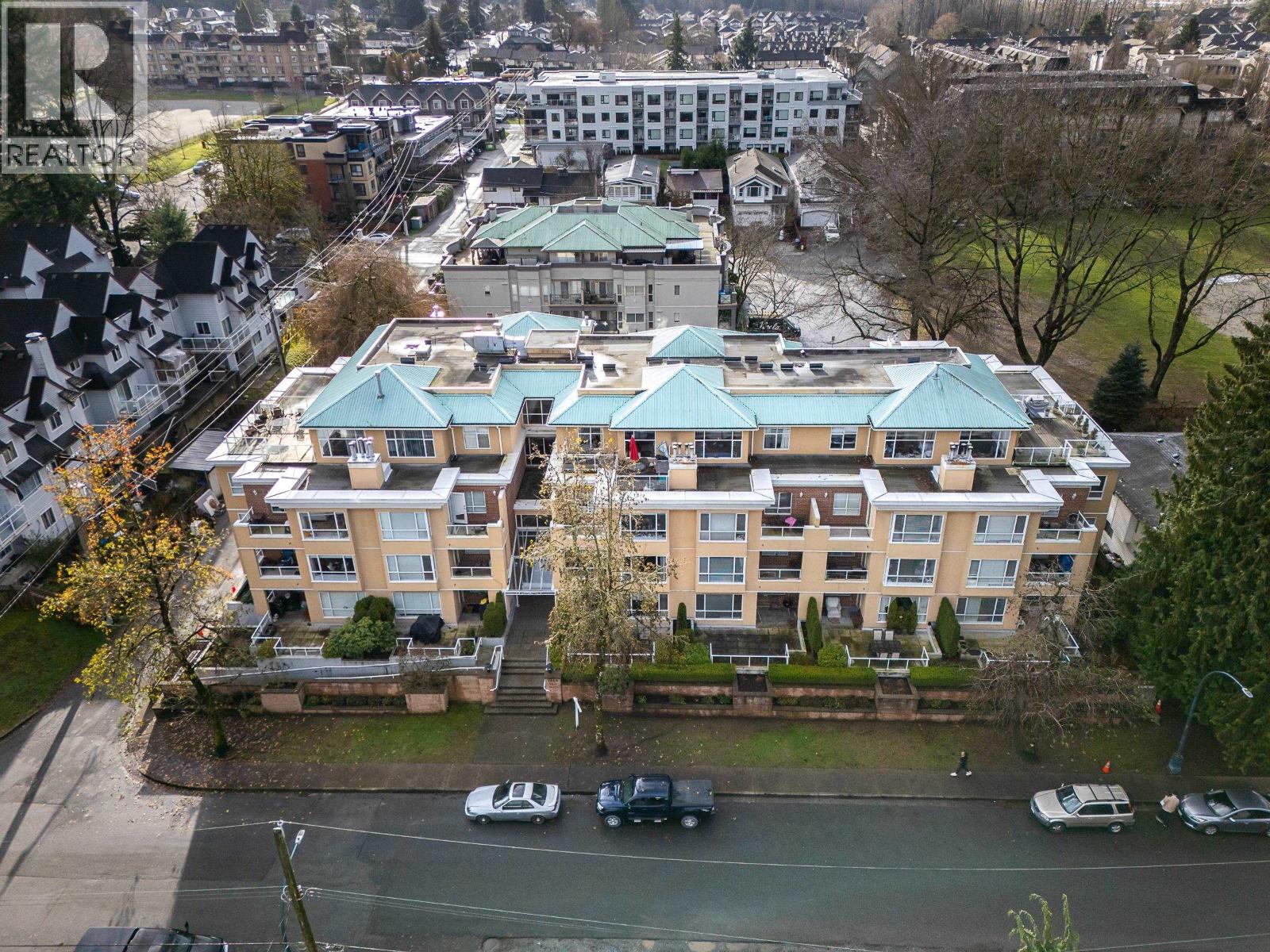 305 2340 HAWTHORNE AVENUE, Port Coquitlam
