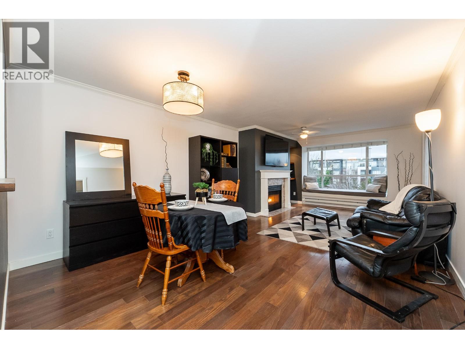 305 2340 HAWTHORNE AVENUE, Port Coquitlam