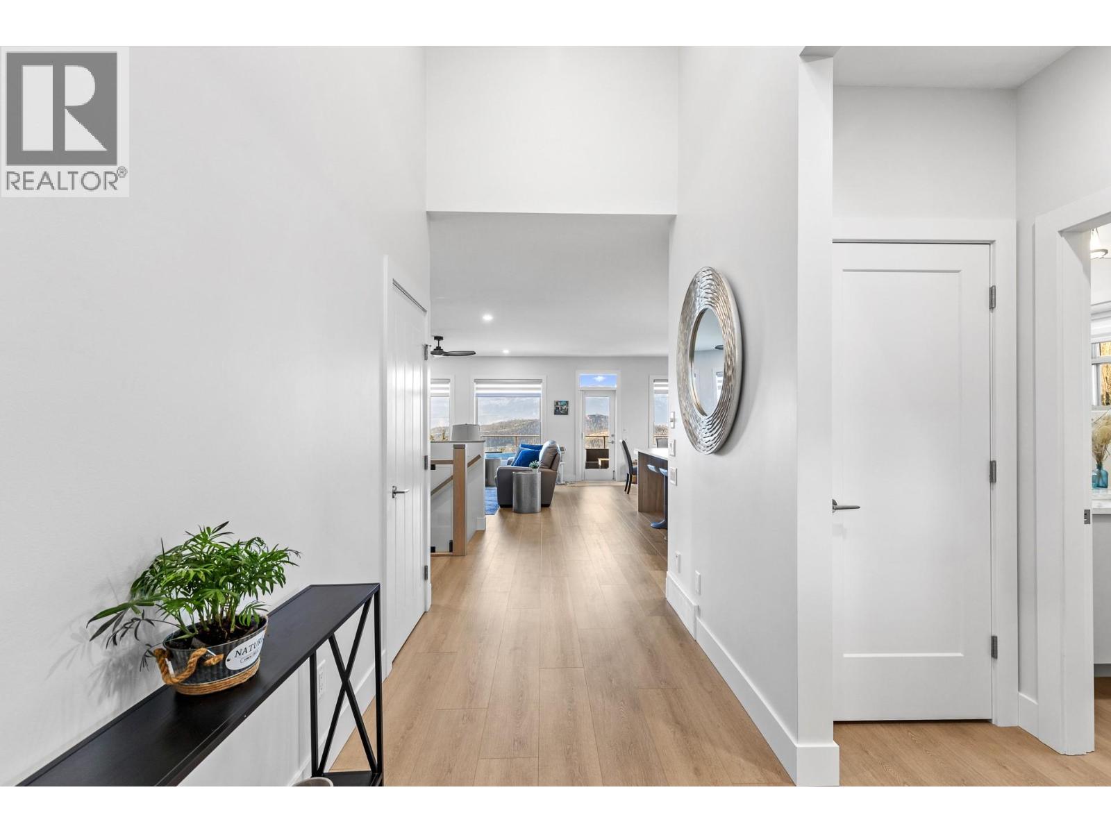 16 2450 Selkirk Drive, Kelowna