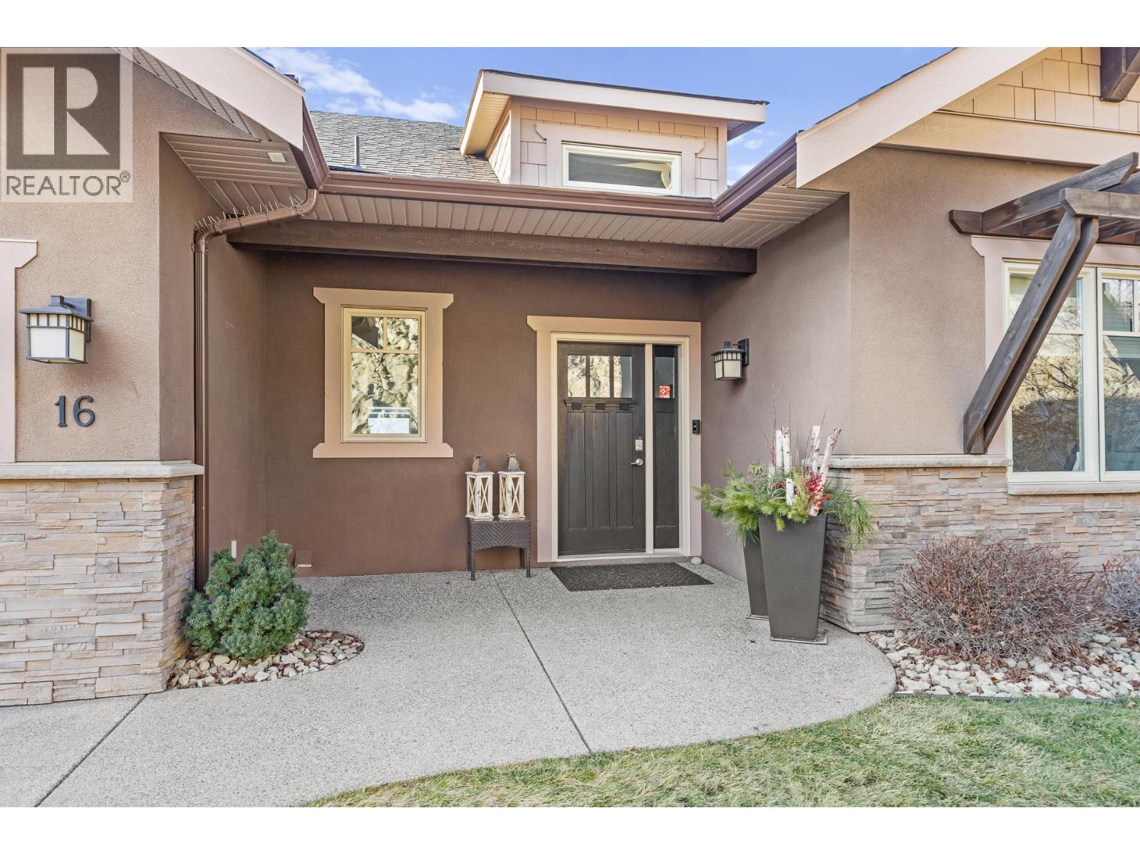 16 2450 Selkirk Drive, Kelowna