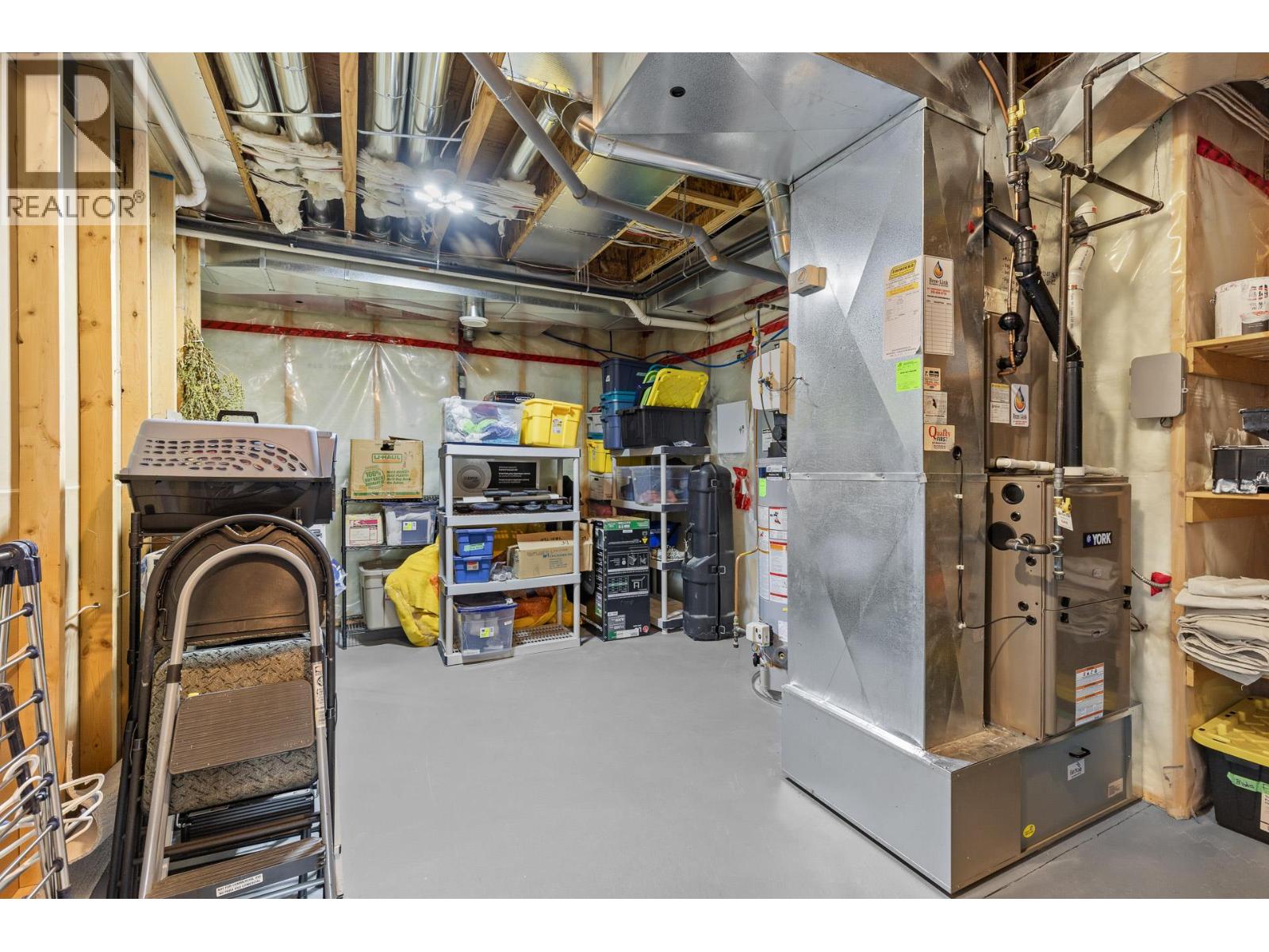 16 2450 Selkirk Drive, Kelowna