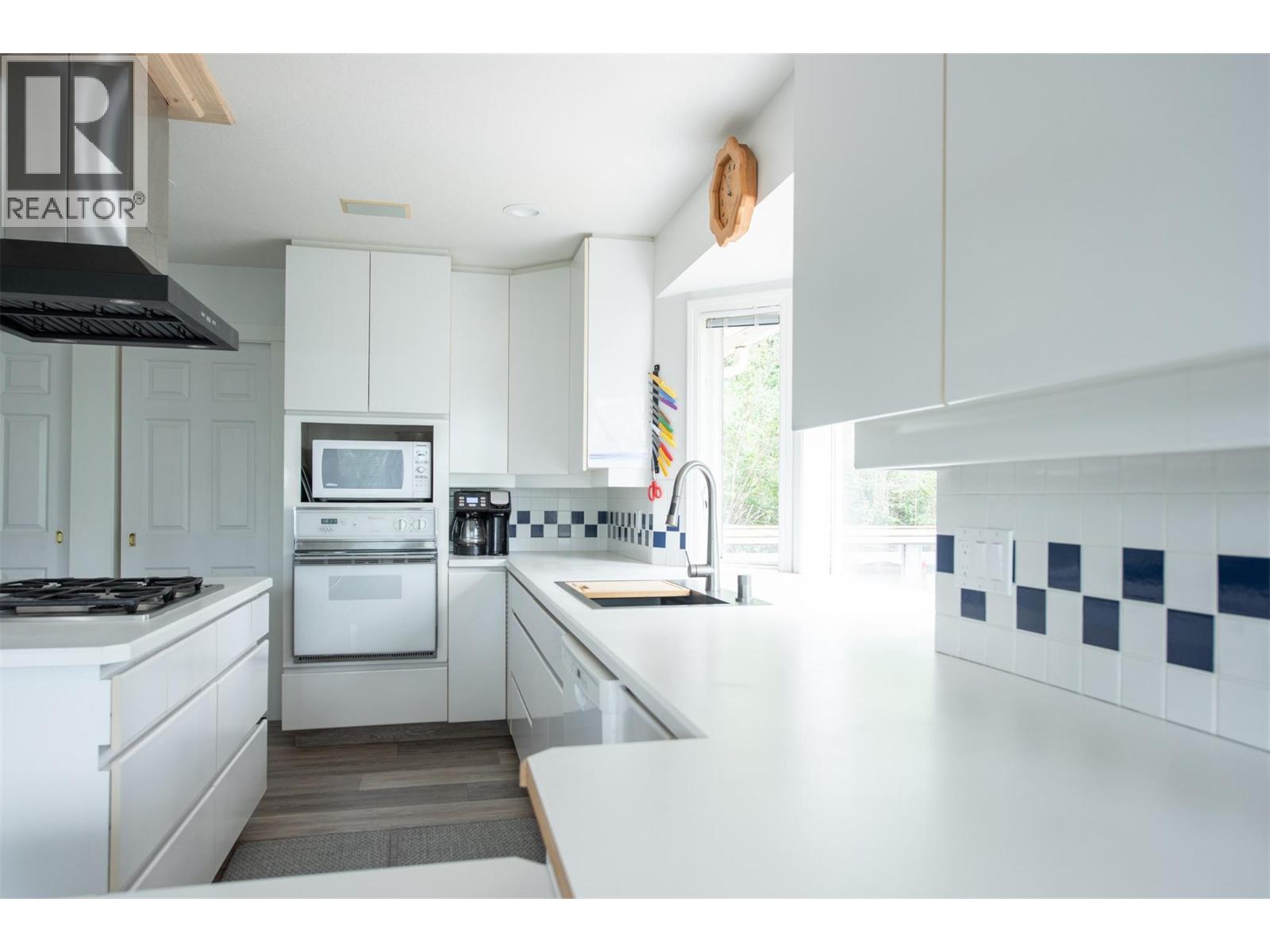 46 Farchant Way - 10
