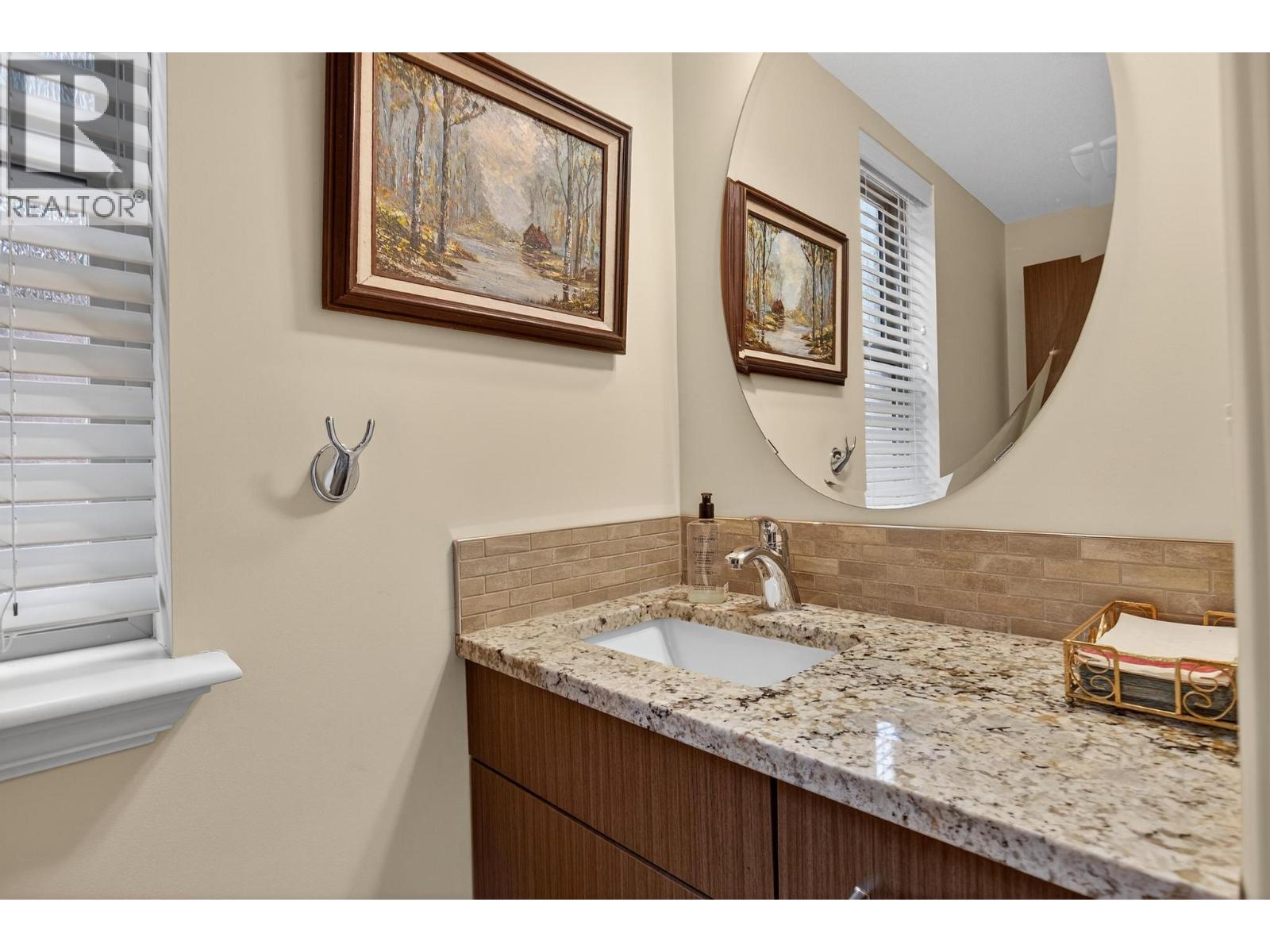 201 2455 Quail Ridge Boulevard, Kelowna