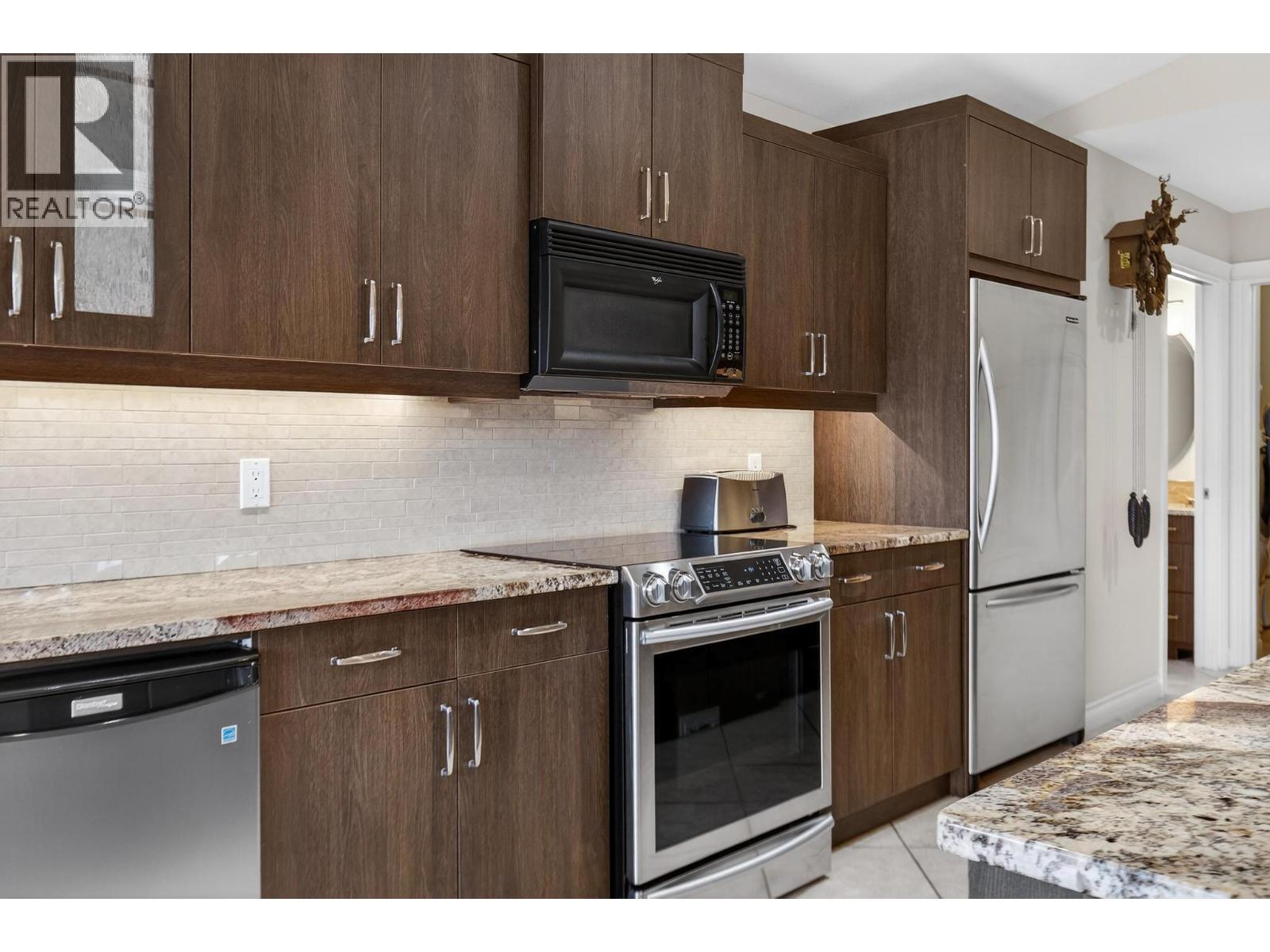 201 2455 Quail Ridge Boulevard, Kelowna