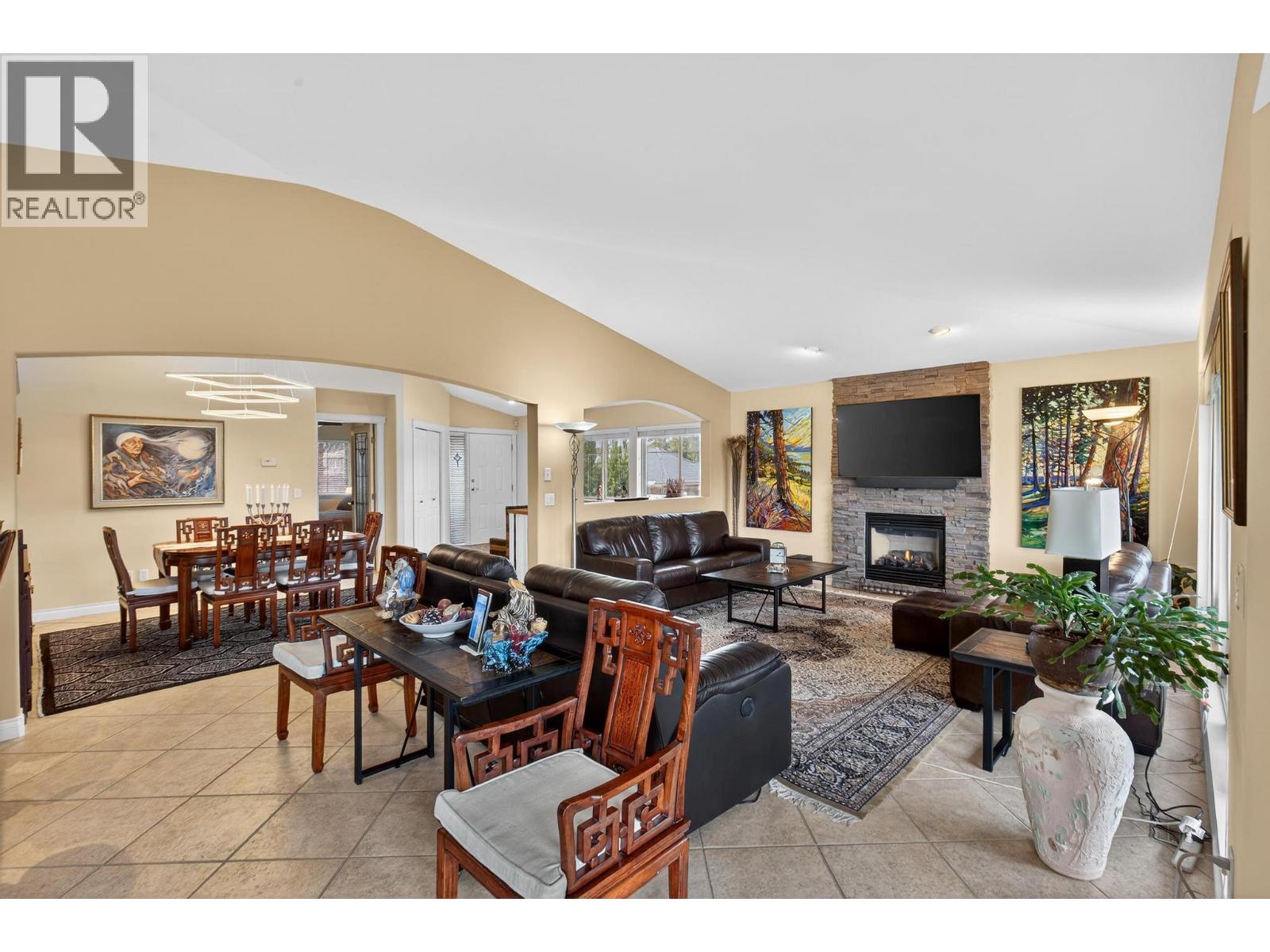 201 2455 Quail Ridge Boulevard, Kelowna