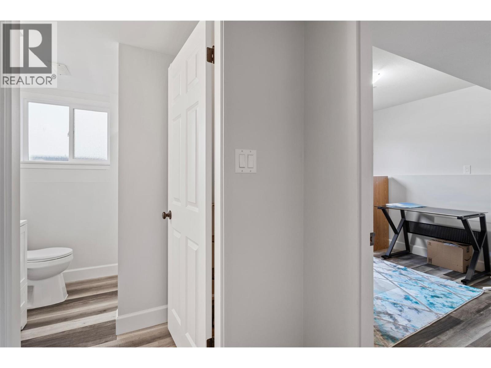 689 VALDES DRIVE - 24