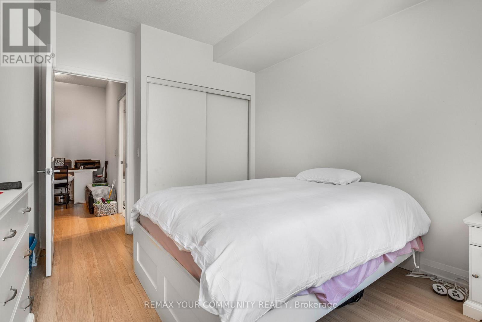 #108 75 NORTH PARK ROAD - 13