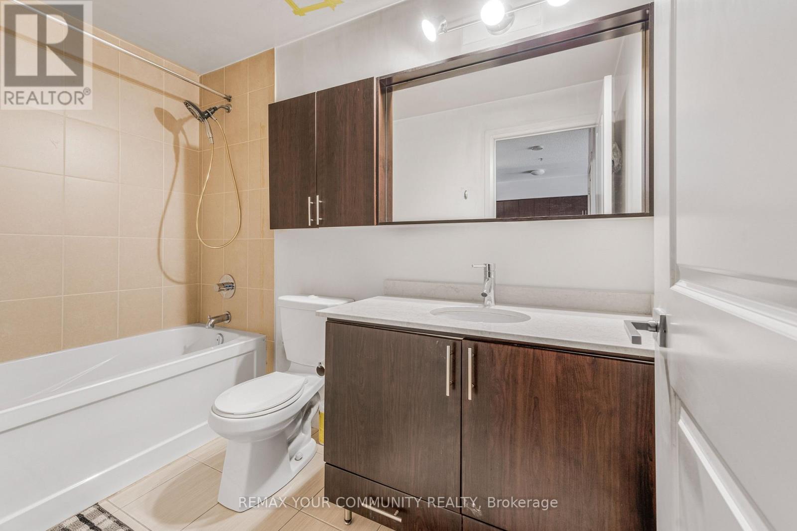 #108 75 NORTH PARK ROAD - 16