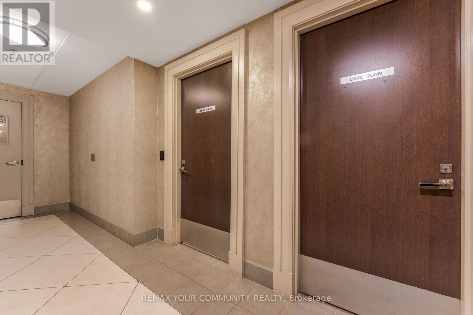 #108 75 NORTH PARK ROAD - 23
