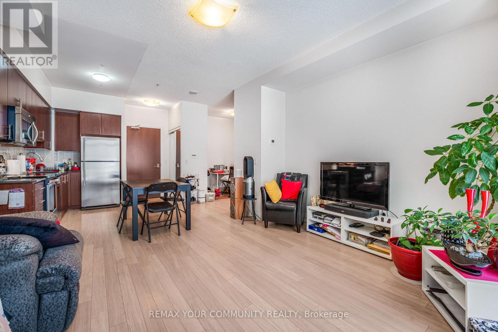 #108 75 NORTH PARK ROAD - 7