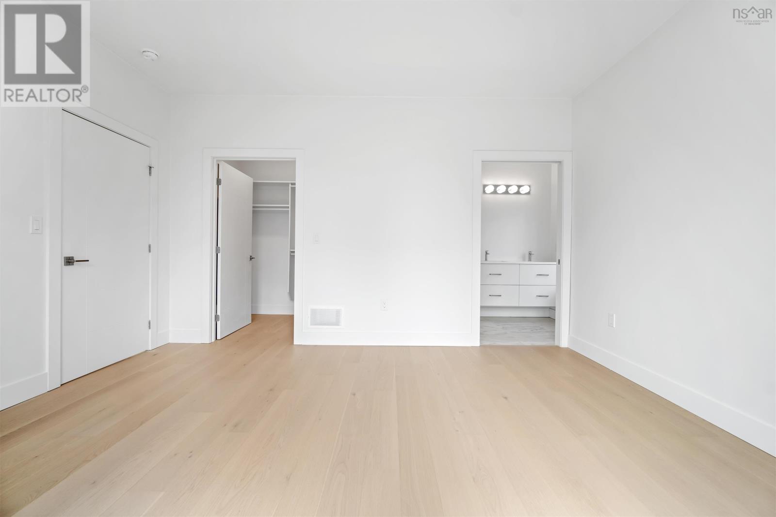 Property 30 of 43 of 2 Merion Court