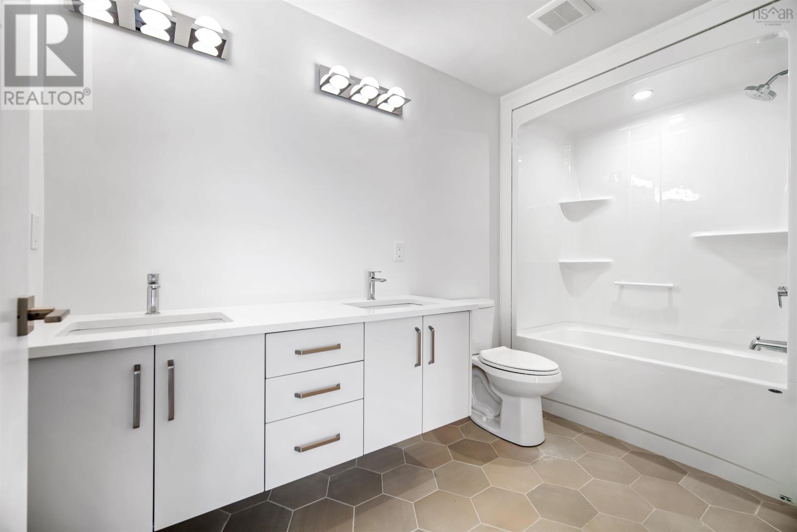 Property 36 of 43 of 2 Merion Court