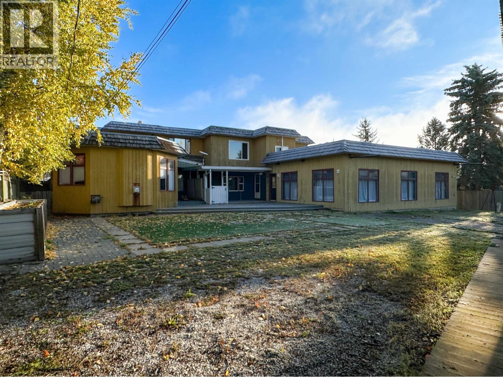 2550 LAURIER CRESCENT, Prince George