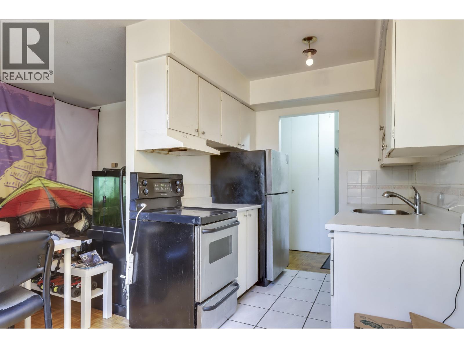 201 1251 CARDERO STREET, Vancouver