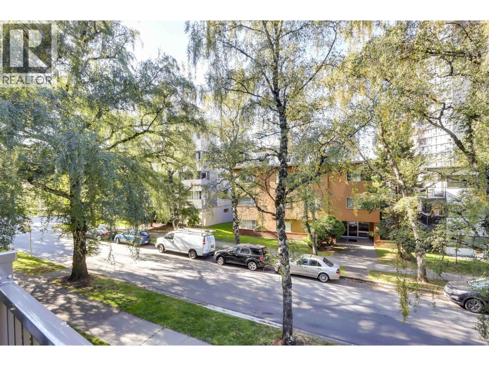 201 1251 CARDERO STREET, Vancouver