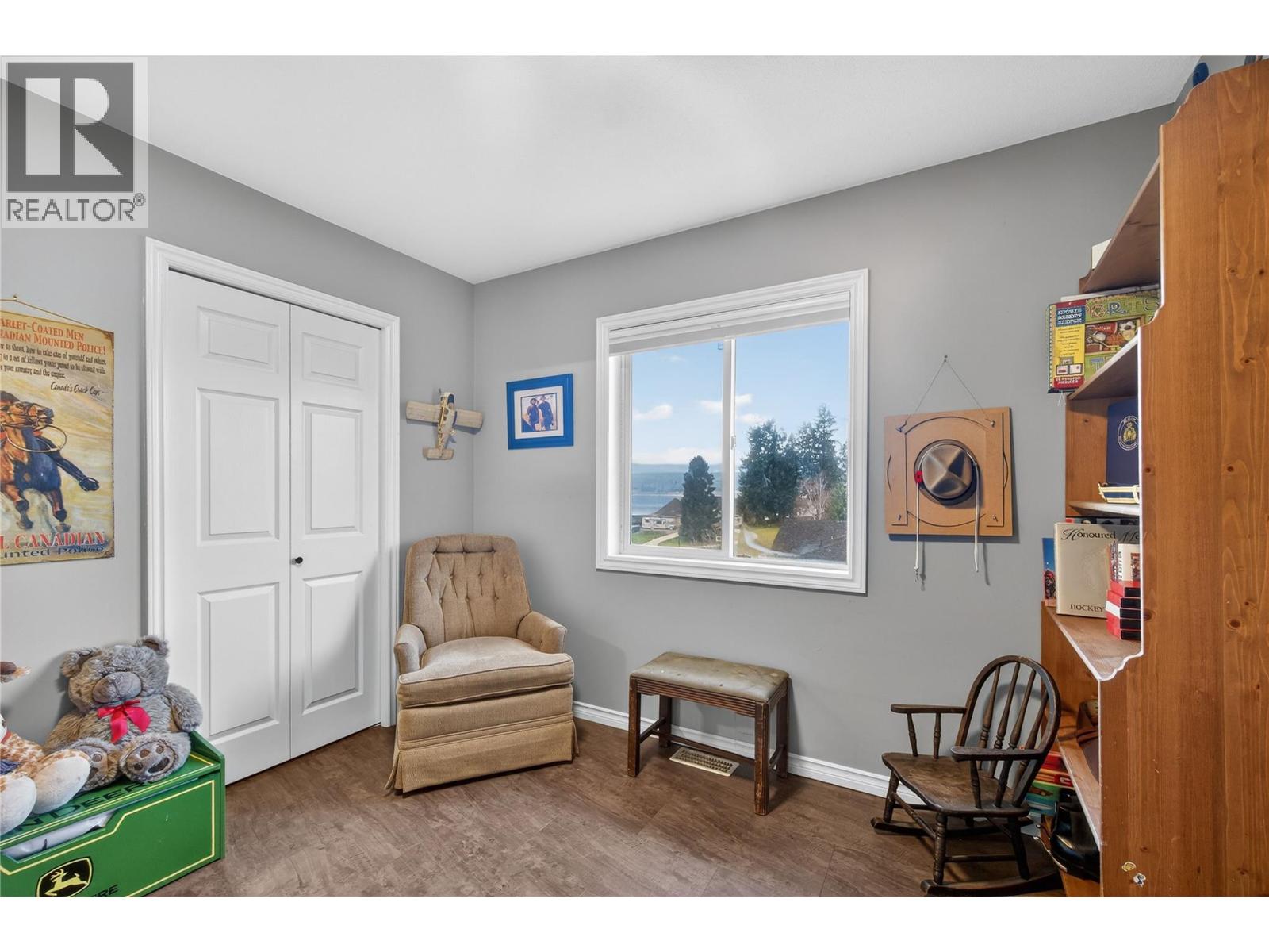  4801 13 Street Northeast, Salmon Arm