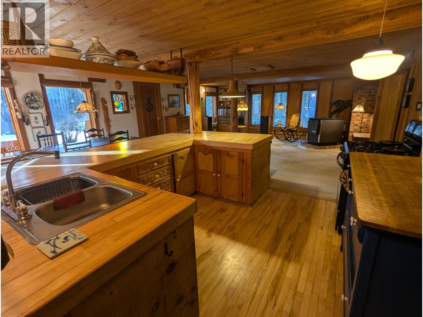 7133 ADAMS Road, Smithers