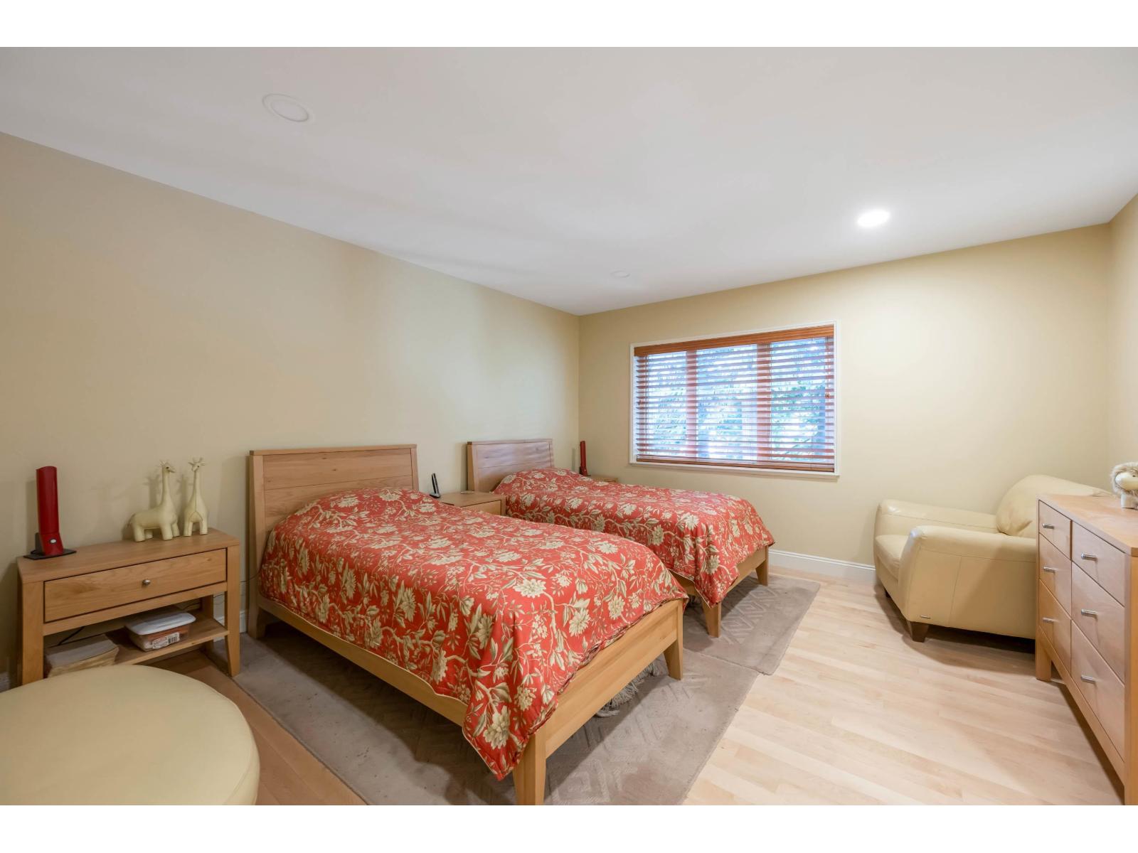 8 15055 20TH AVENUE, Surrey