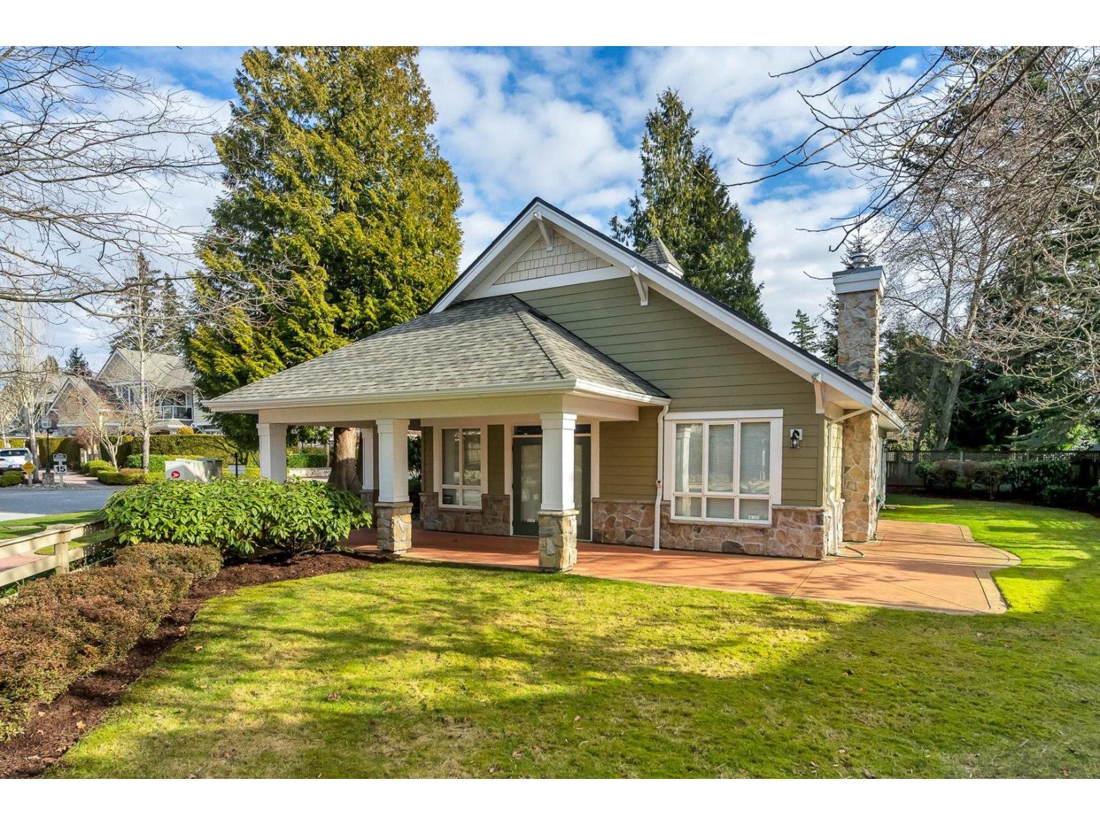 8 15055 20TH AVENUE, Surrey