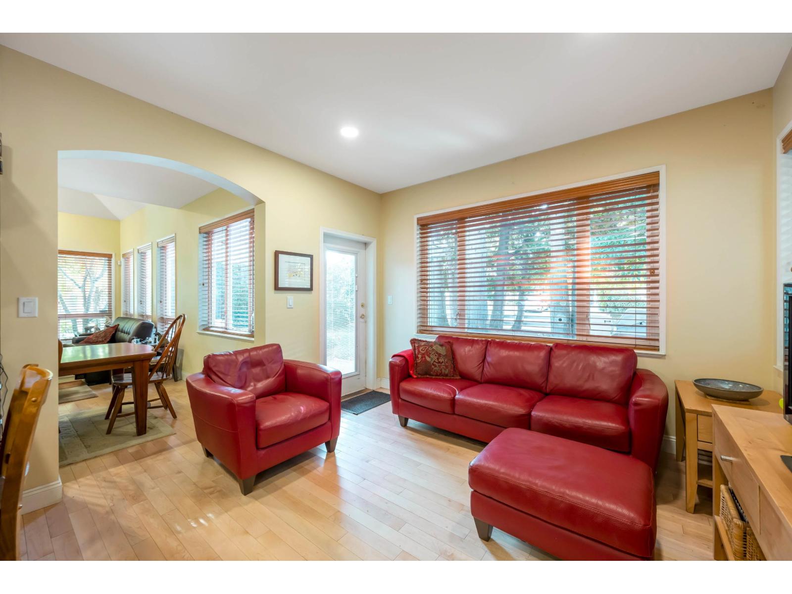 8 15055 20TH AVENUE, Surrey