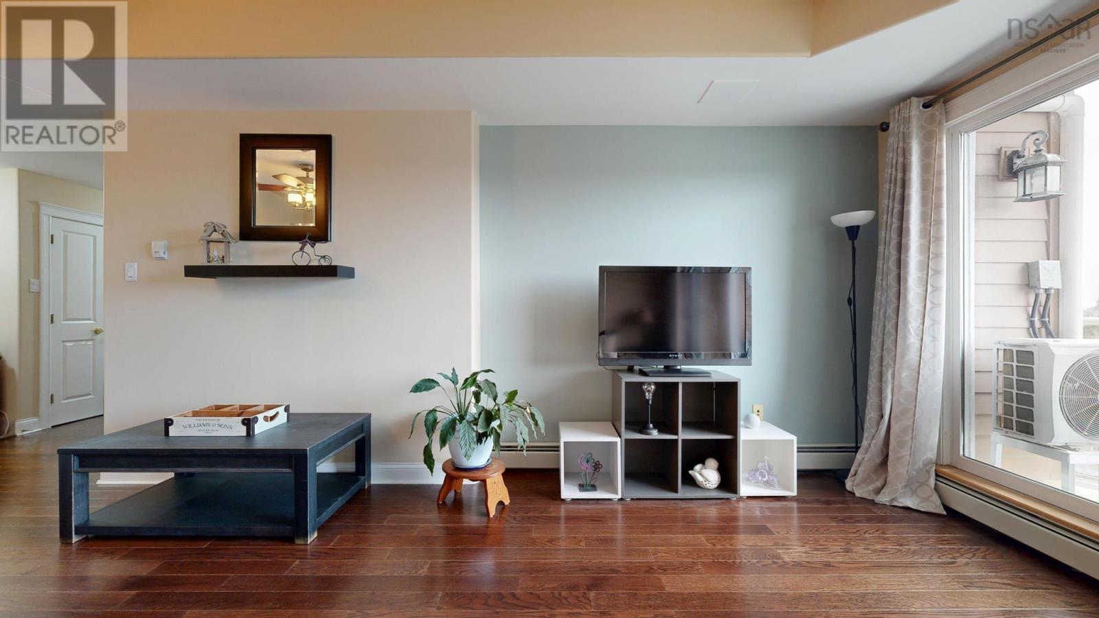 Property 30 of 45 of 607 202 Walter Havill Drive