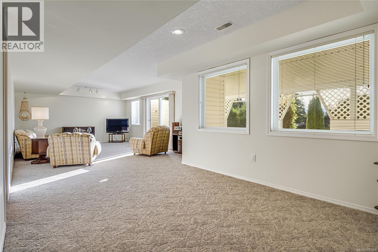 845 View Ave, Courtenay